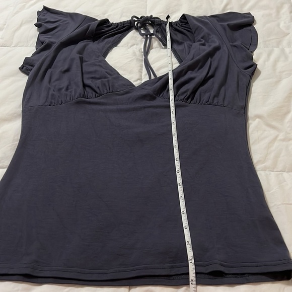 OXMO short ruffle sleeve low cut blouse L - Picture 10 of 15